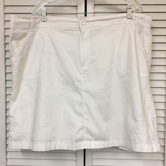 croft & barrow Pants - Plus Size White Skort